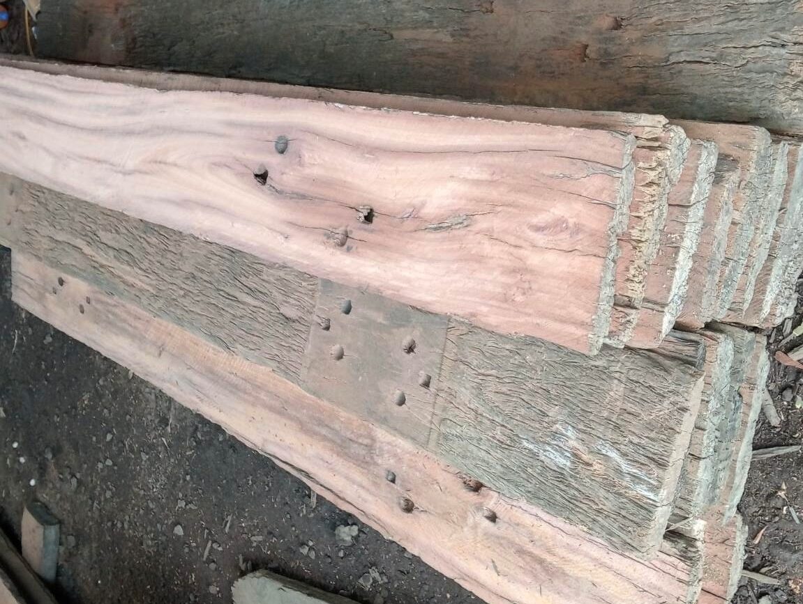 Railway sleeper cladding_skin